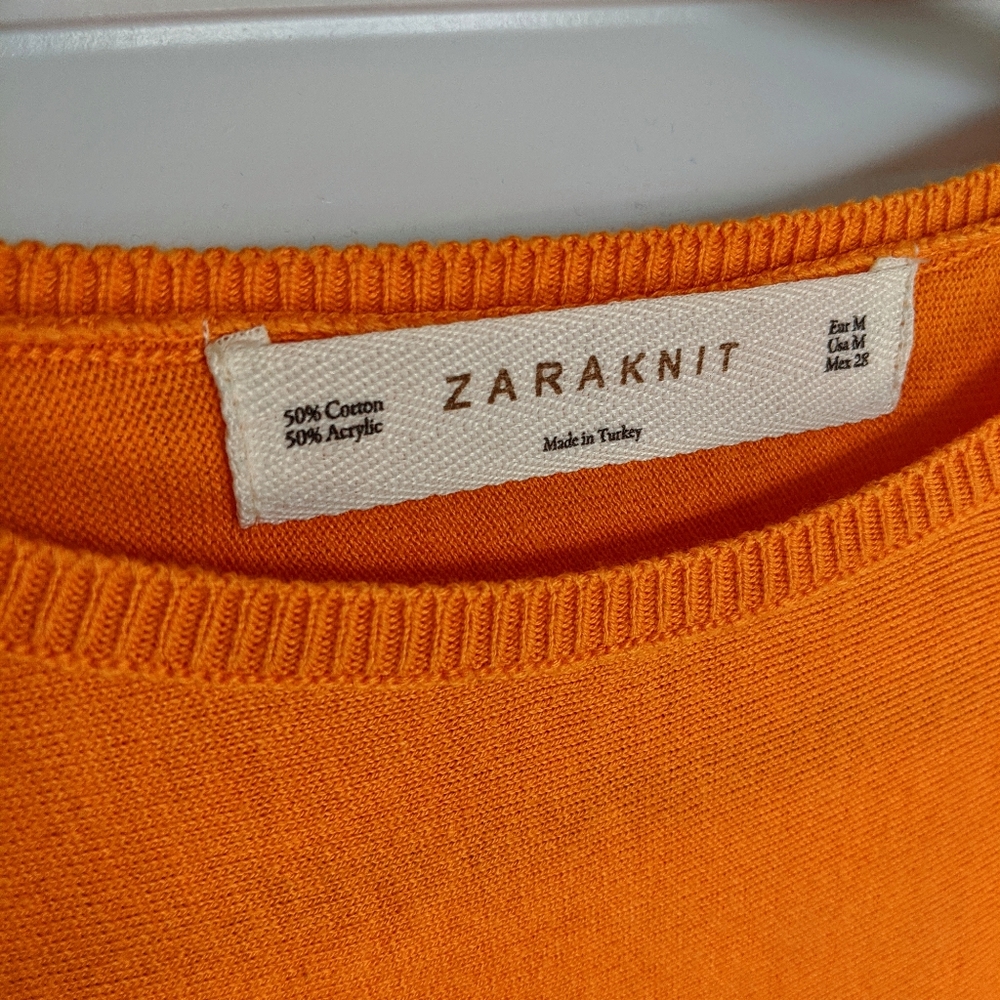 Zara knit oversized  sweater size medium